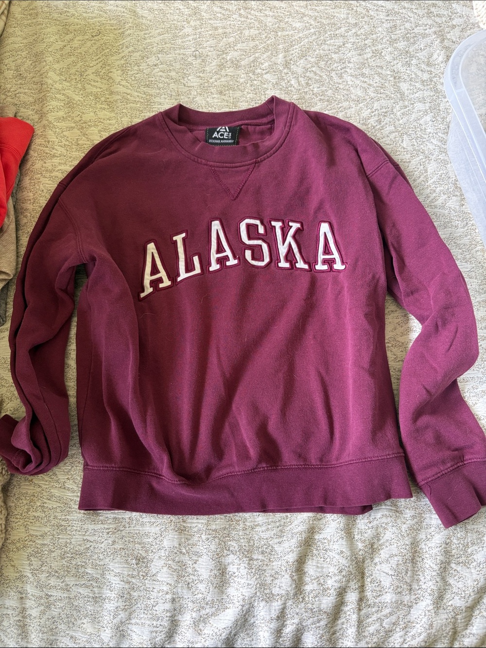 Alaska Crewneck Sweater - Burgundy